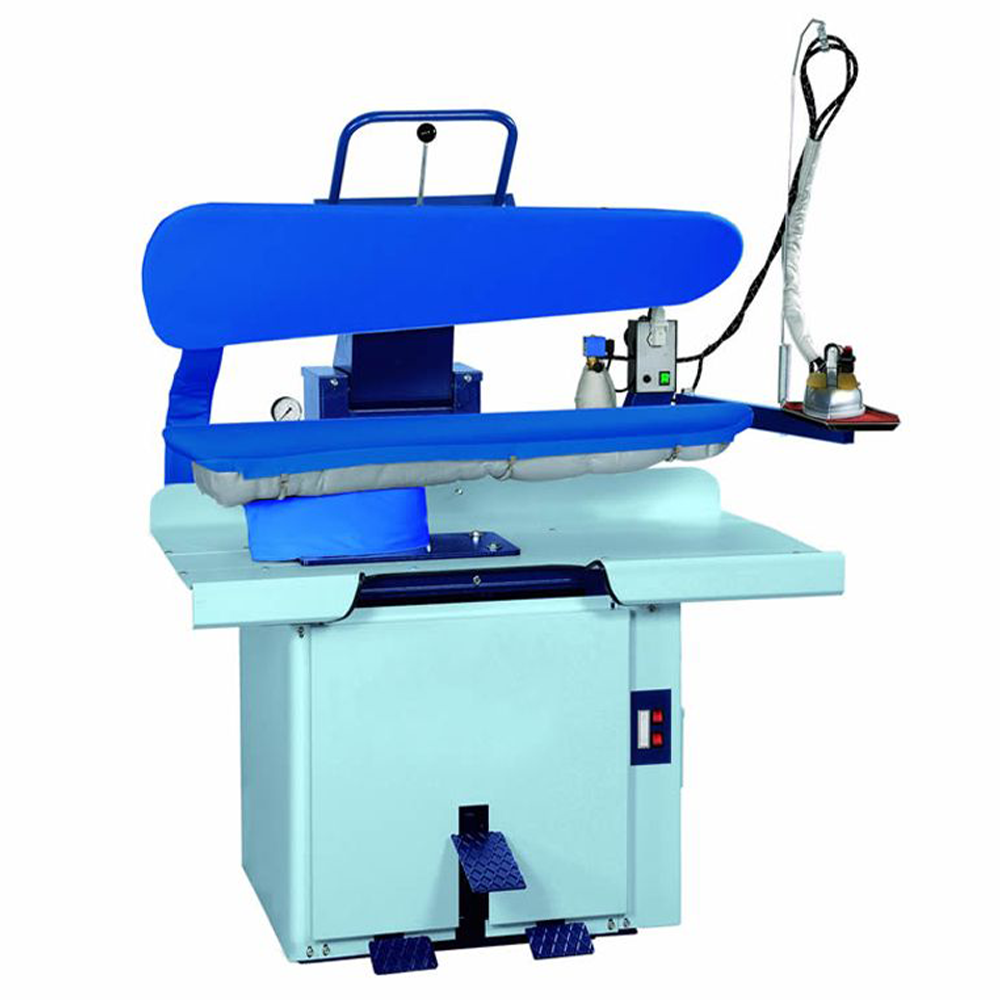 Presa de calcat pneumatica cu generator de abur incorporat