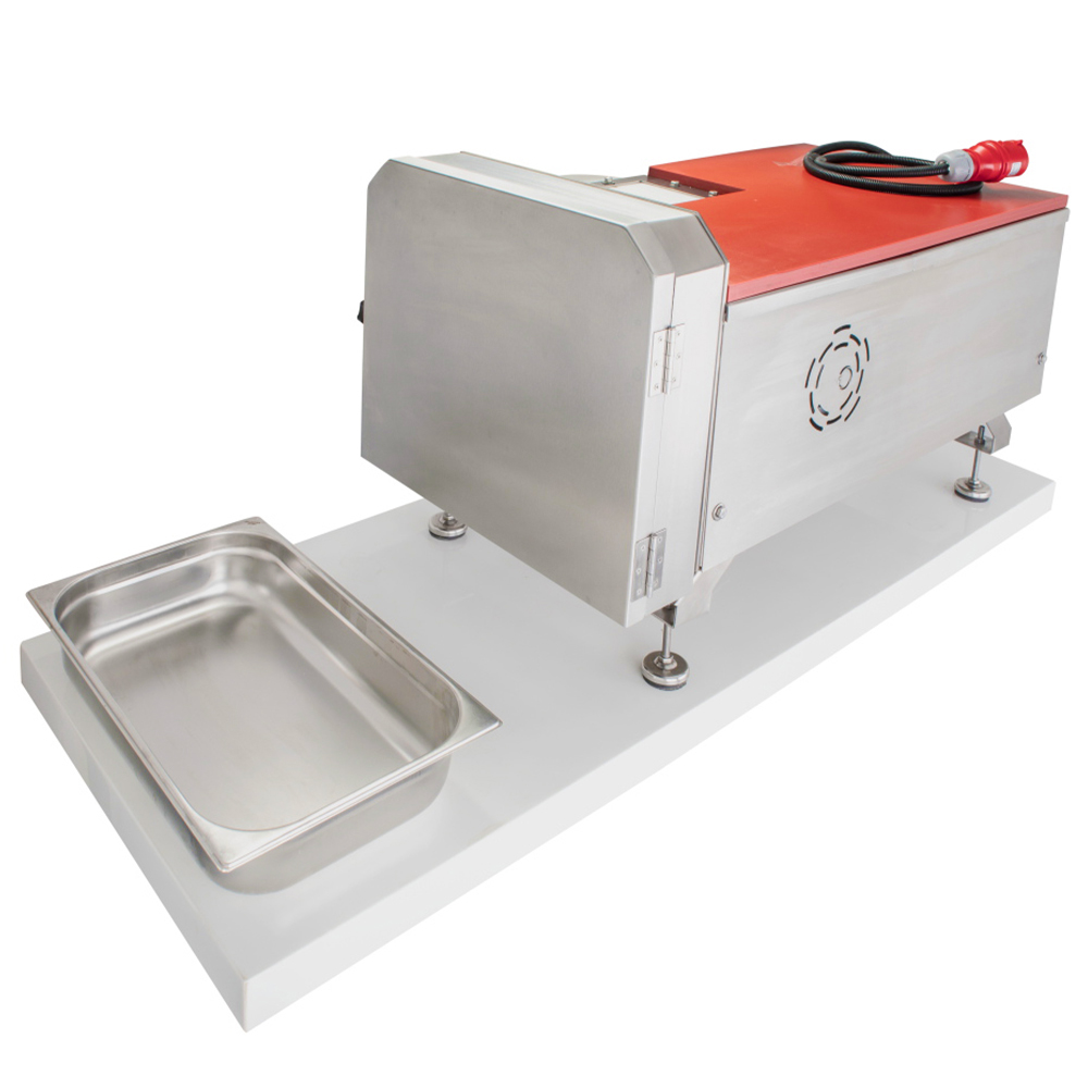 Masina automata de taiat carne cuburi, julienne, fileuri, fasii