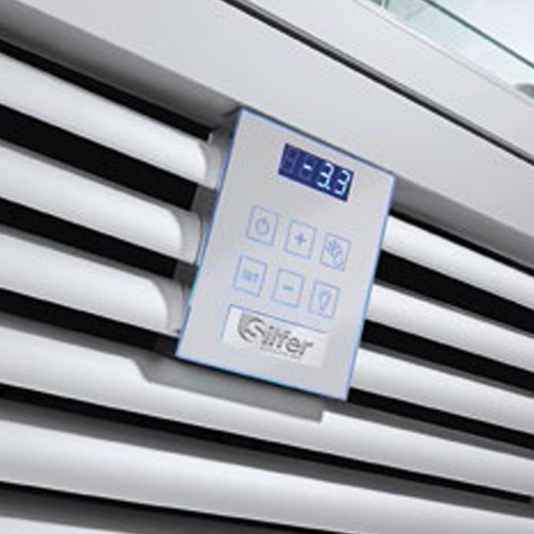 Vitrina frigorifica verticala tripla, pentru cofetarie, 1388 lt, 205*62*186 cm - 5