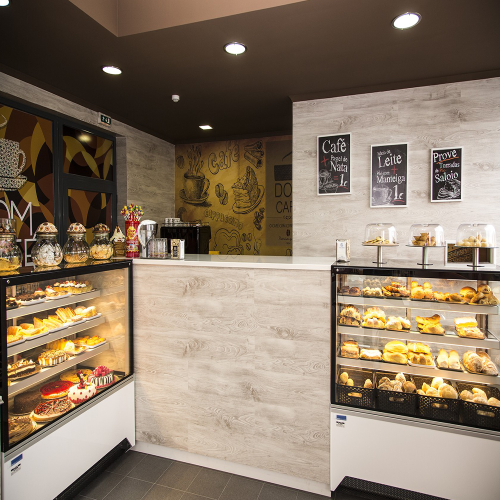 Vitrina frigorifica Jordao grab and go, pentru prajituri Vista, geam drept, ventilata, 0,85 m - 9