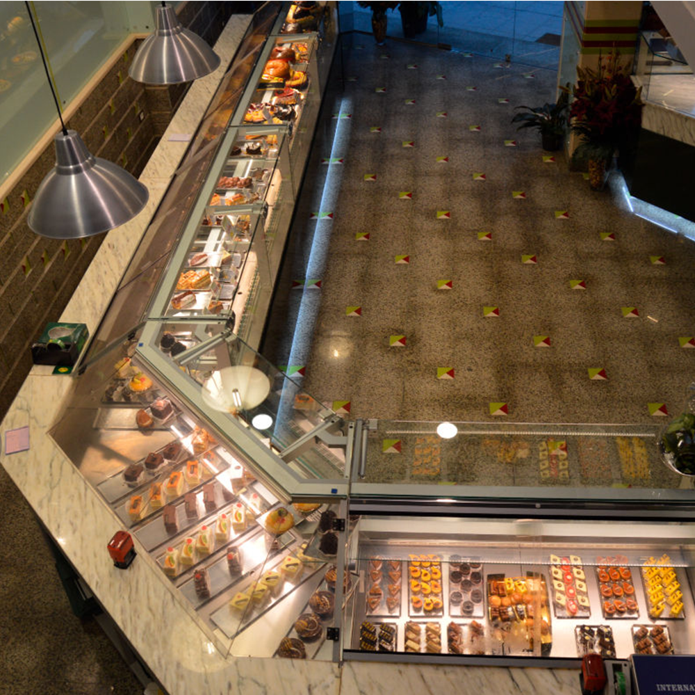 Tejghea neutra cu geam frontal Jordao - coltar exterior 45 grade Daisy - 11